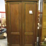 519 1822 CUPBOARD